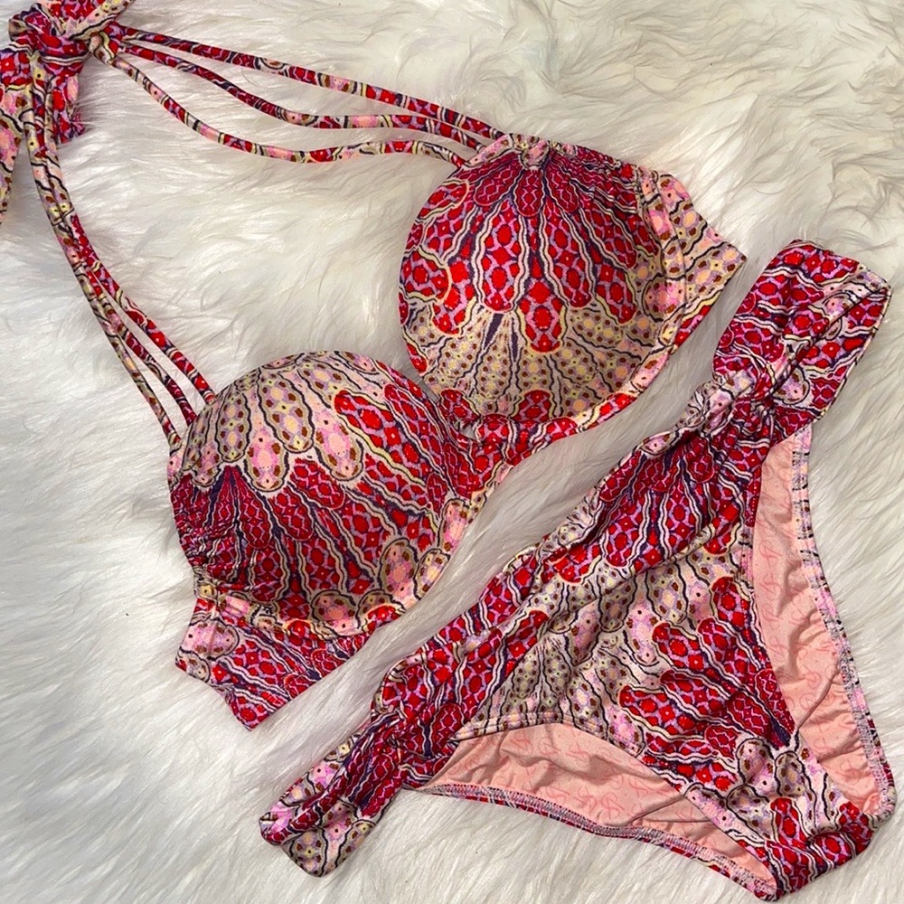 32B Vs Victoria’s Secret Bombshell /Miraculous Bikini swimsuit bathingsuit 2pc